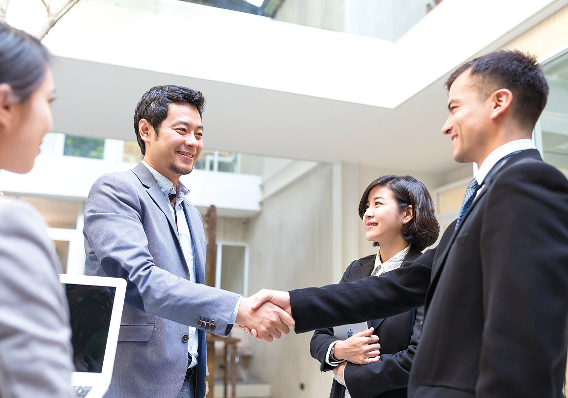 shutterstock_1882767883 1