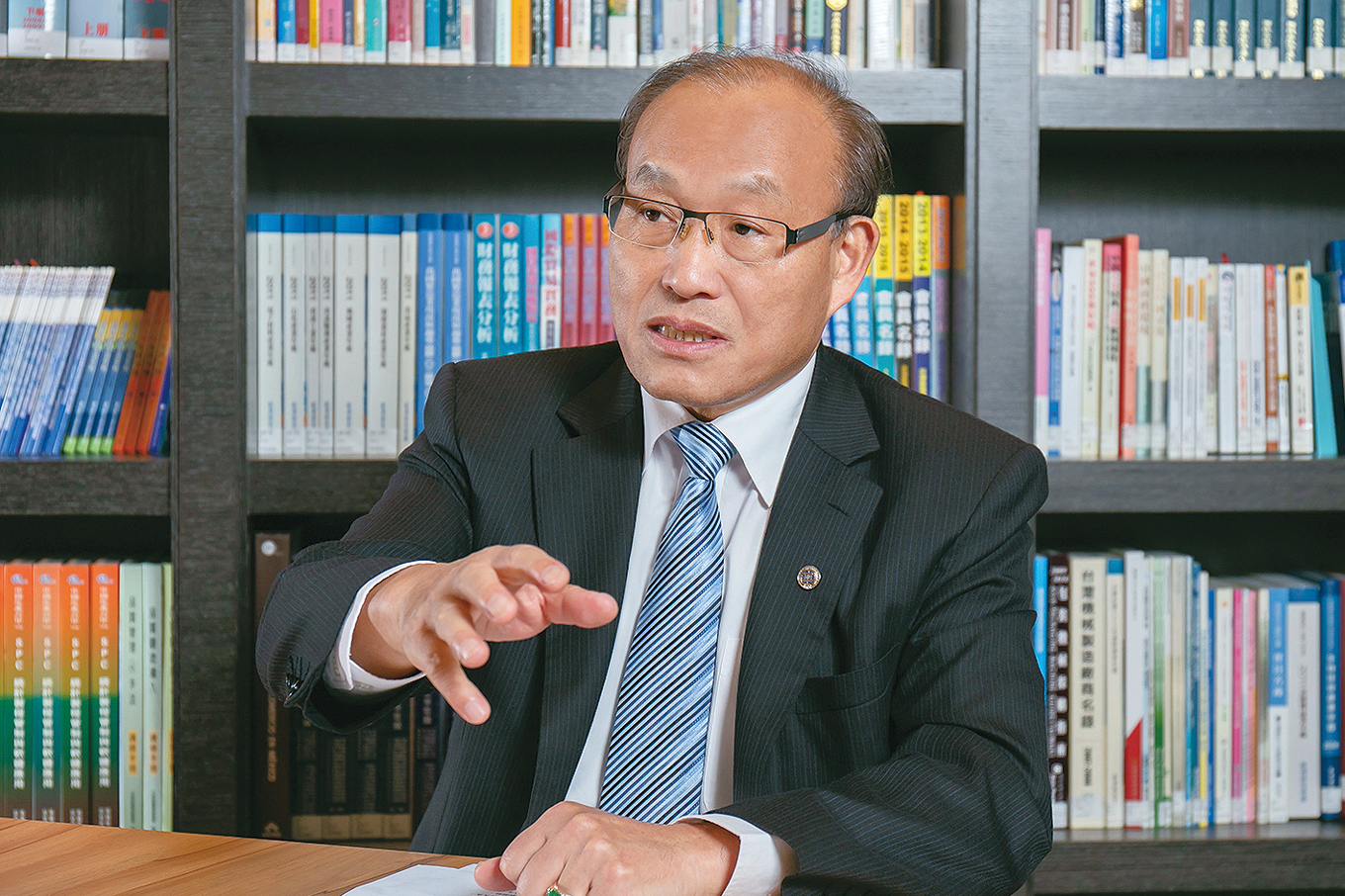 圖說、2021台灣跨境電商博覽會正式登場，兩天展期共集結35家國內外電商平台及服務業者，預計吸引超過8,000人次到場，協助台灣企業運用跨境電商...