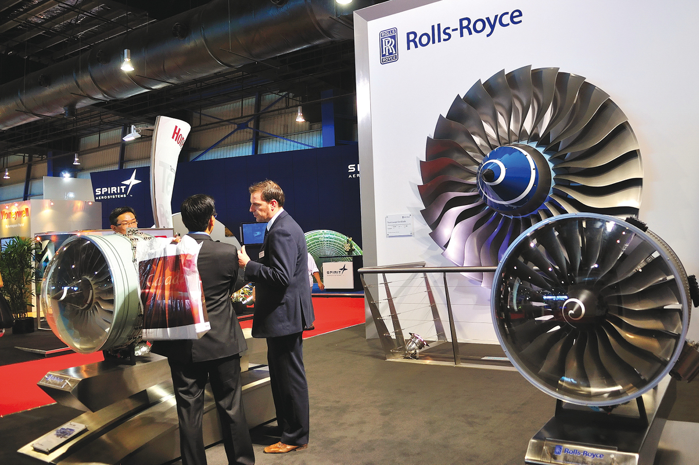 shutterstock_1882767883 1